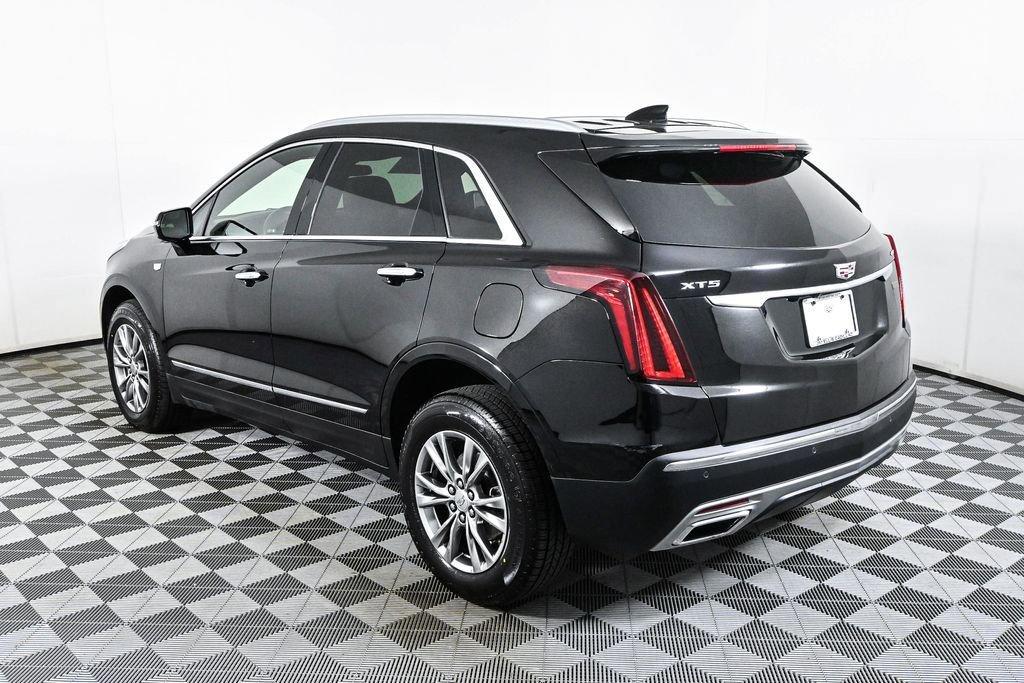 used 2022 Cadillac XT5 car, priced at $28,000