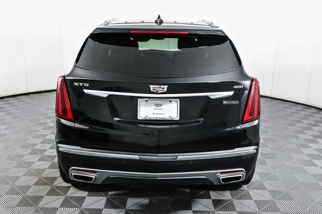 used 2022 Cadillac XT5 car, priced at $28,000