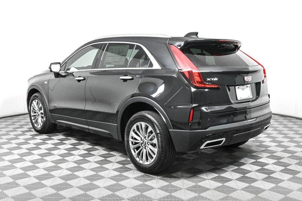 new 2025 Cadillac XT4 car, priced at $39,910