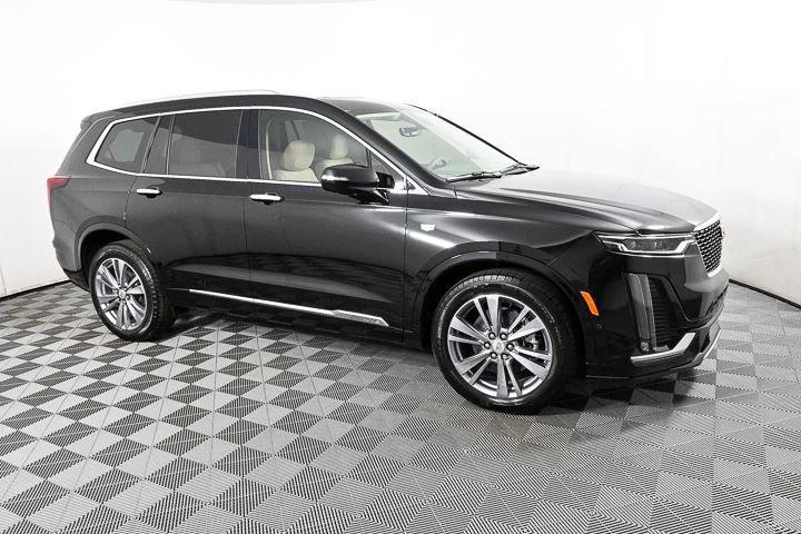 new 2025 Cadillac XT6 car, priced at $55,910