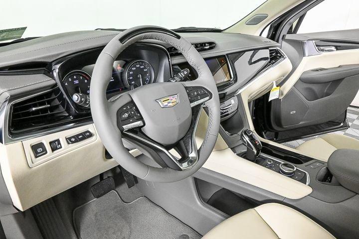 new 2025 Cadillac XT6 car, priced at $55,910