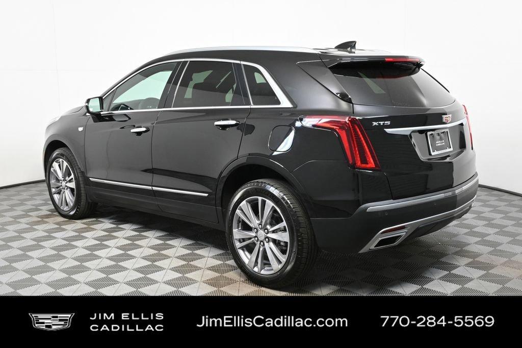 used 2025 Cadillac XT5 car, priced at $43,530
