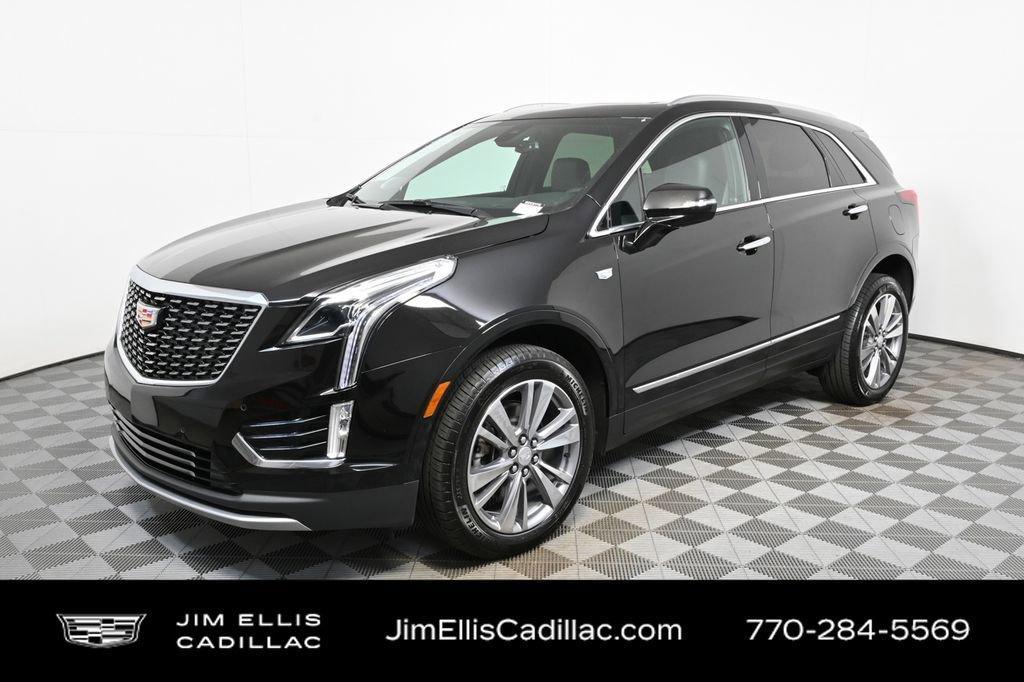 used 2025 Cadillac XT5 car, priced at $43,530