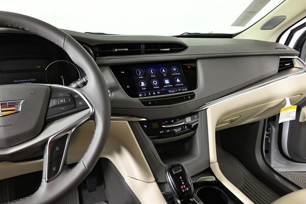 new 2025 Cadillac XT5 car, priced at $52,850