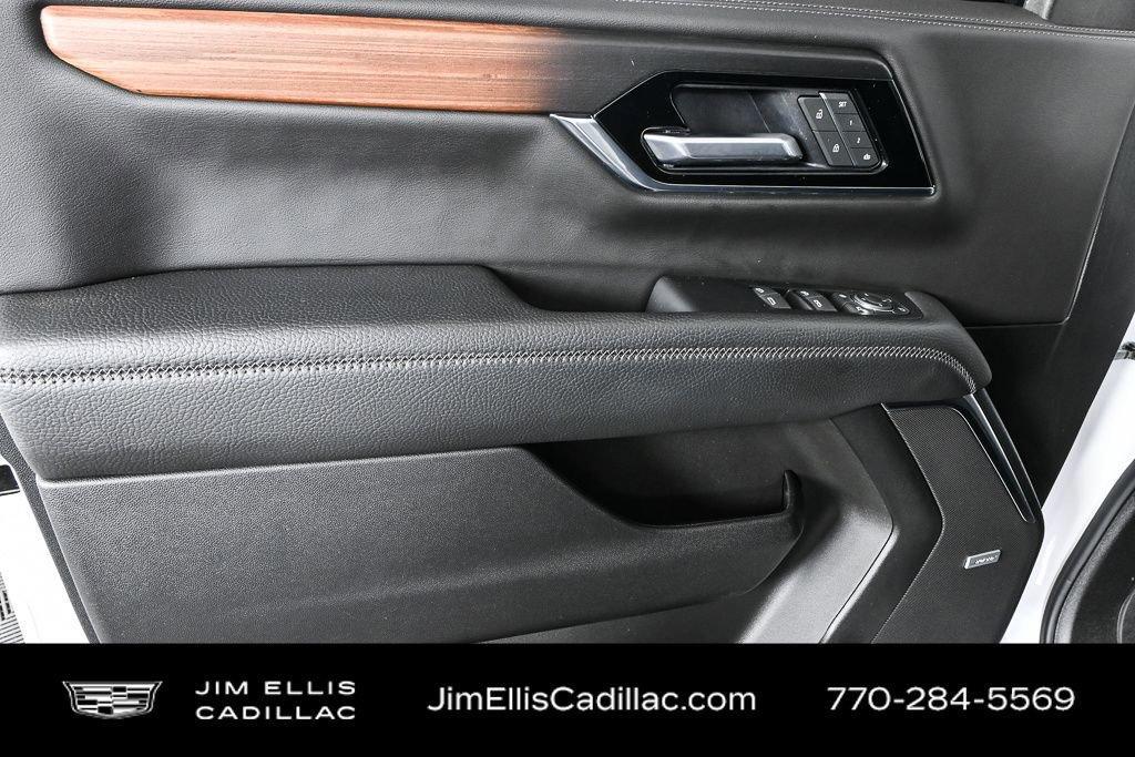 used 2025 GMC Yukon XL car, priced at $77,609