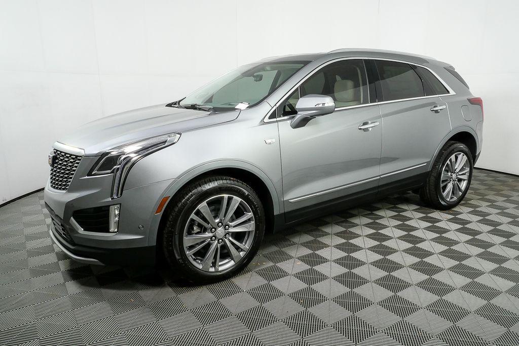 new 2026 Cadillac XT5 car, priced at $59,470