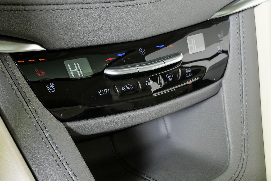 new 2026 Cadillac XT5 car, priced at $59,470