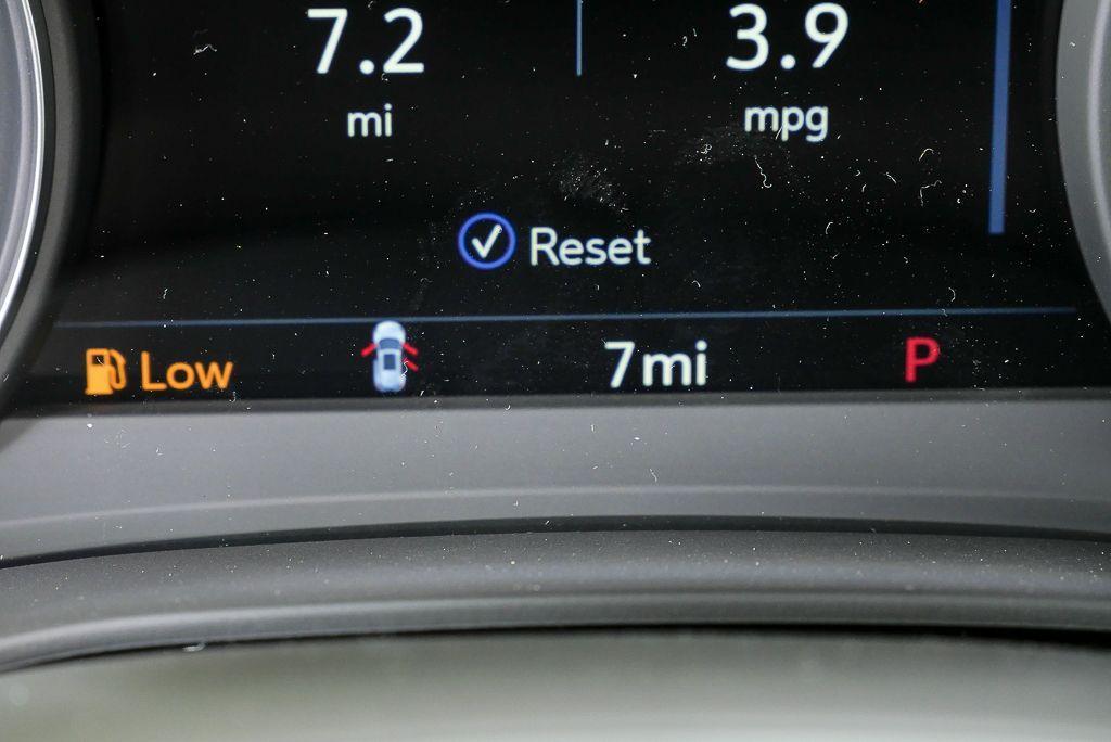 new 2026 Cadillac XT5 car, priced at $59,470