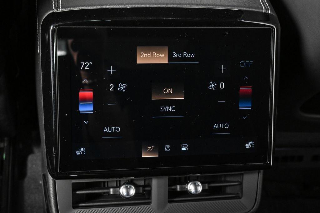 new 2026 Cadillac VISTIQ car, priced at $81,115