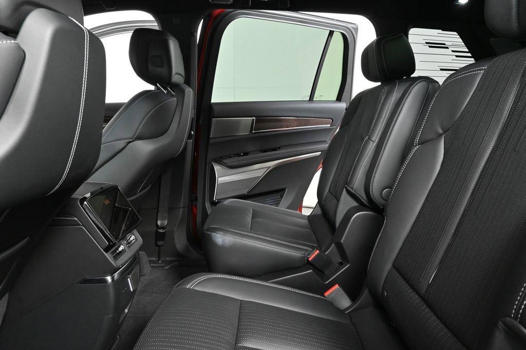 new 2026 Cadillac VISTIQ car, priced at $81,115