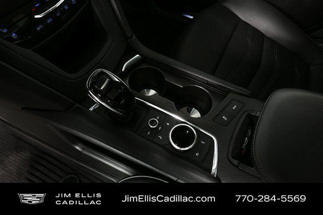 used 2022 Cadillac XT5 car, priced at $38,900