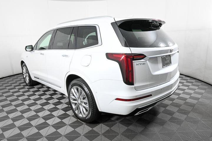 new 2025 Cadillac XT6 car, priced at $58,009