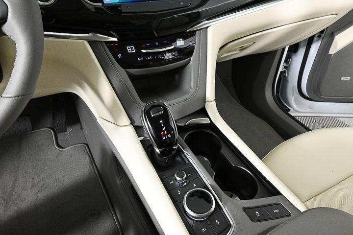 new 2025 Cadillac XT6 car, priced at $58,009