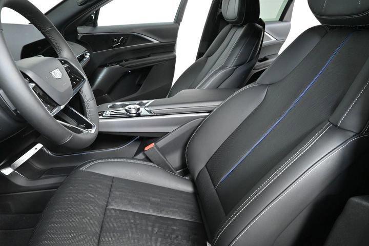 new 2025 Cadillac LYRIQ car, priced at $59,990