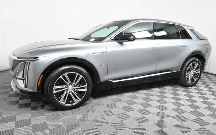 new 2025 Cadillac LYRIQ car, priced at $59,990