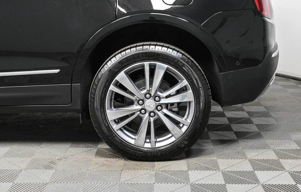 new 2024 Cadillac XT5 car, priced at $56,990