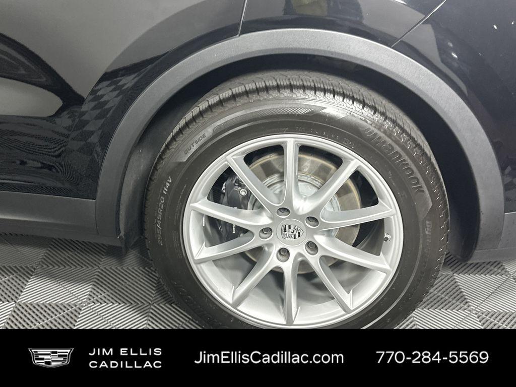 used 2024 Porsche Cayenne car, priced at $81,988