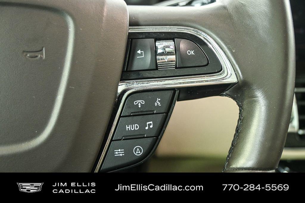 used 2022 Lincoln Navigator car, priced at $43,500