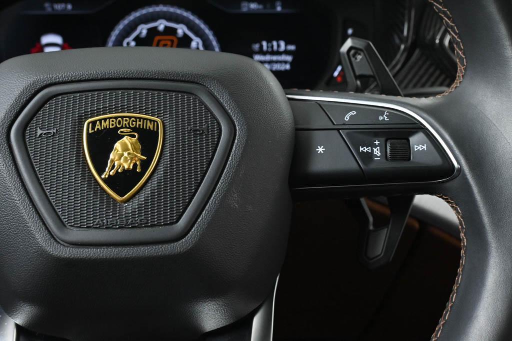 used 2021 Lamborghini Urus car, priced at $219,975
