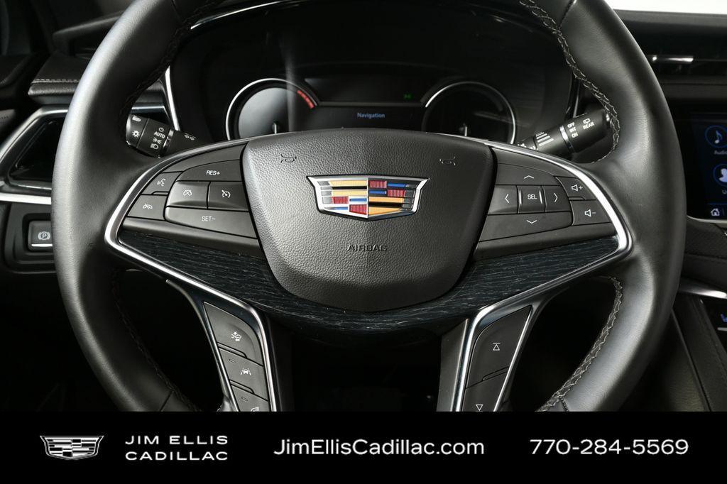 used 2025 Cadillac XT5 car, priced at $41,399