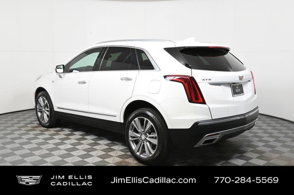 used 2025 Cadillac XT5 car, priced at $41,399
