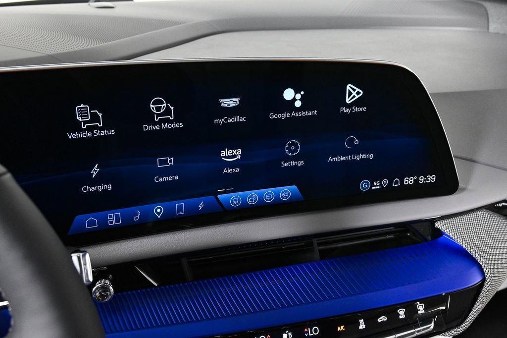 new 2025 Cadillac OPTIQ car, priced at $56,215