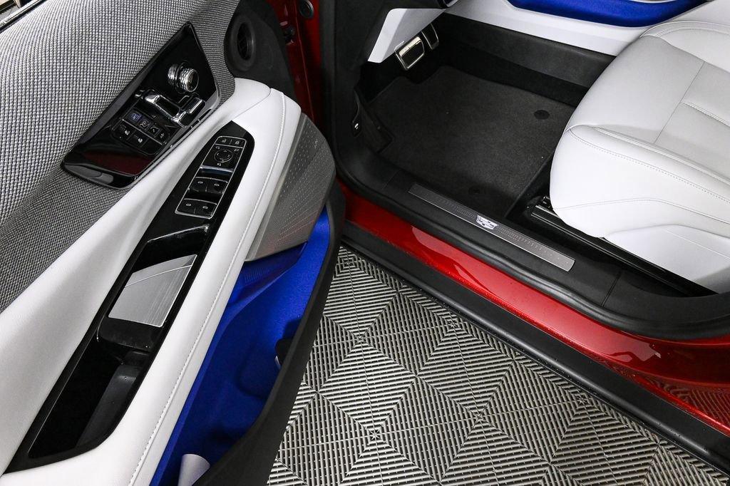new 2025 Cadillac OPTIQ car, priced at $56,215