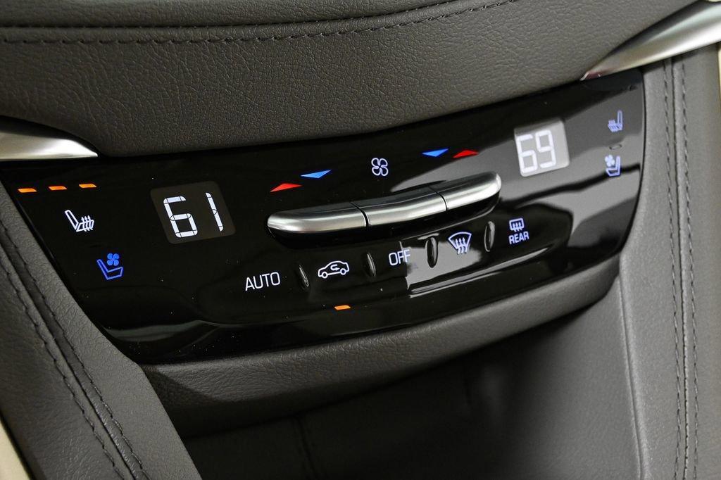 new 2025 Cadillac XT5 car, priced at $53,725