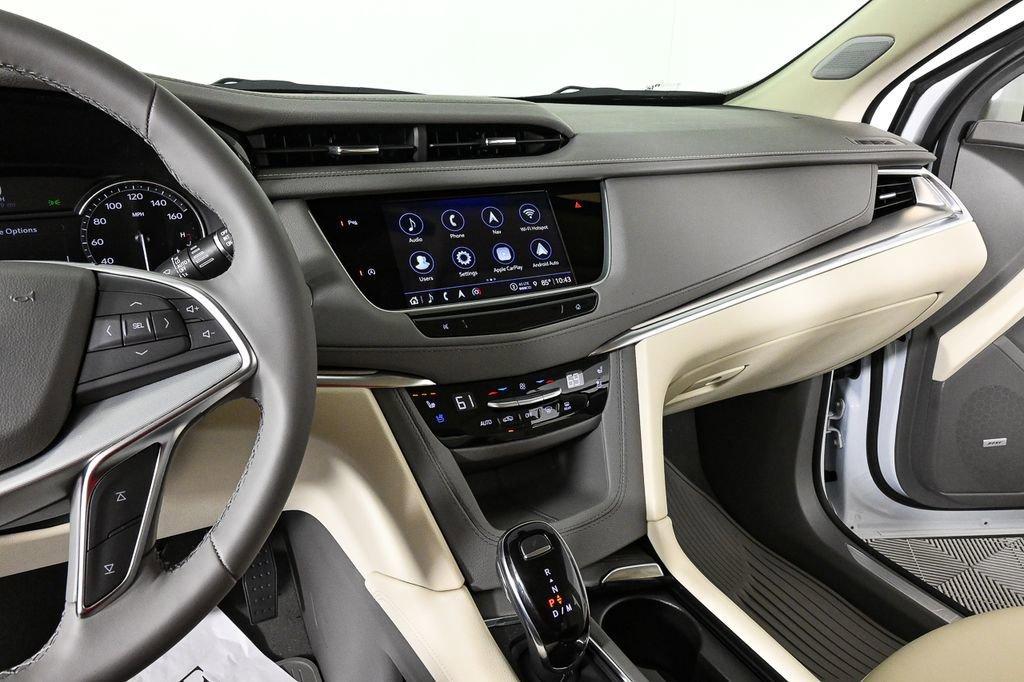 new 2025 Cadillac XT5 car, priced at $53,725