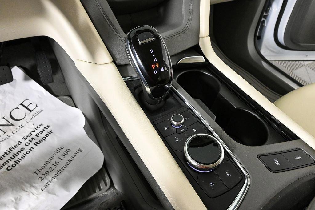 new 2025 Cadillac XT5 car, priced at $53,725