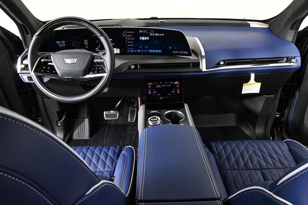 new 2026 Cadillac VISTIQ car, priced at $94,610