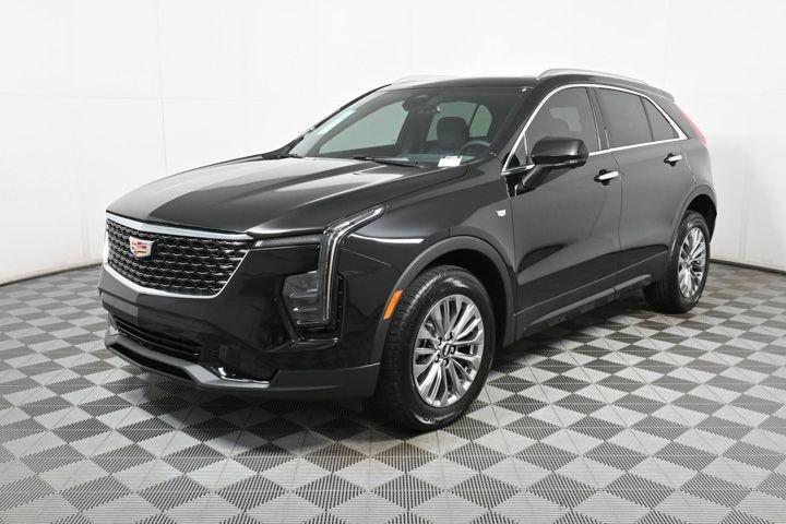 new 2025 Cadillac XT4 car, priced at $44,265