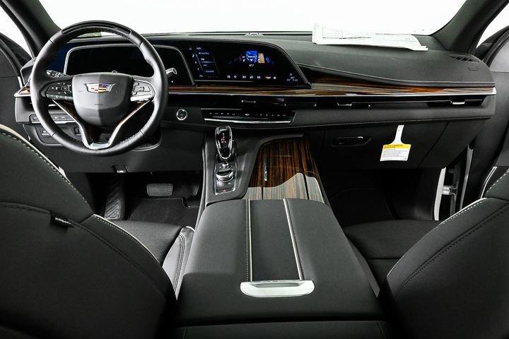 new 2024 Cadillac Escalade ESV car, priced at $90,415