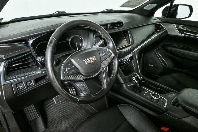 used 2020 Cadillac XT5 car, priced at $31,250