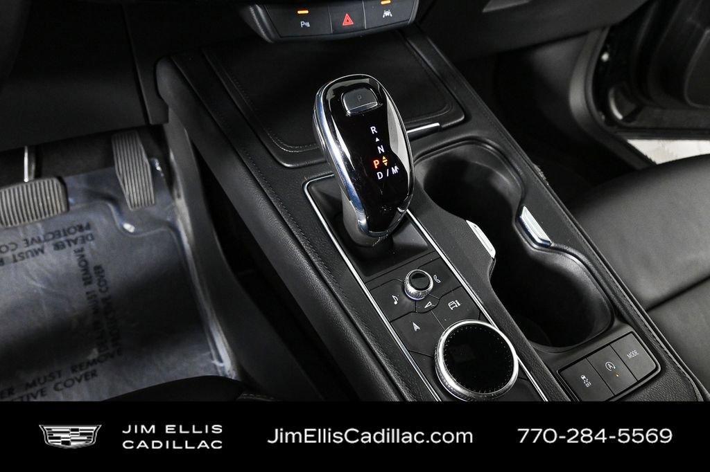 used 2025 Cadillac XT4 car, priced at $34,500