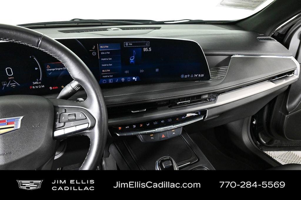 used 2025 Cadillac XT4 car, priced at $34,500