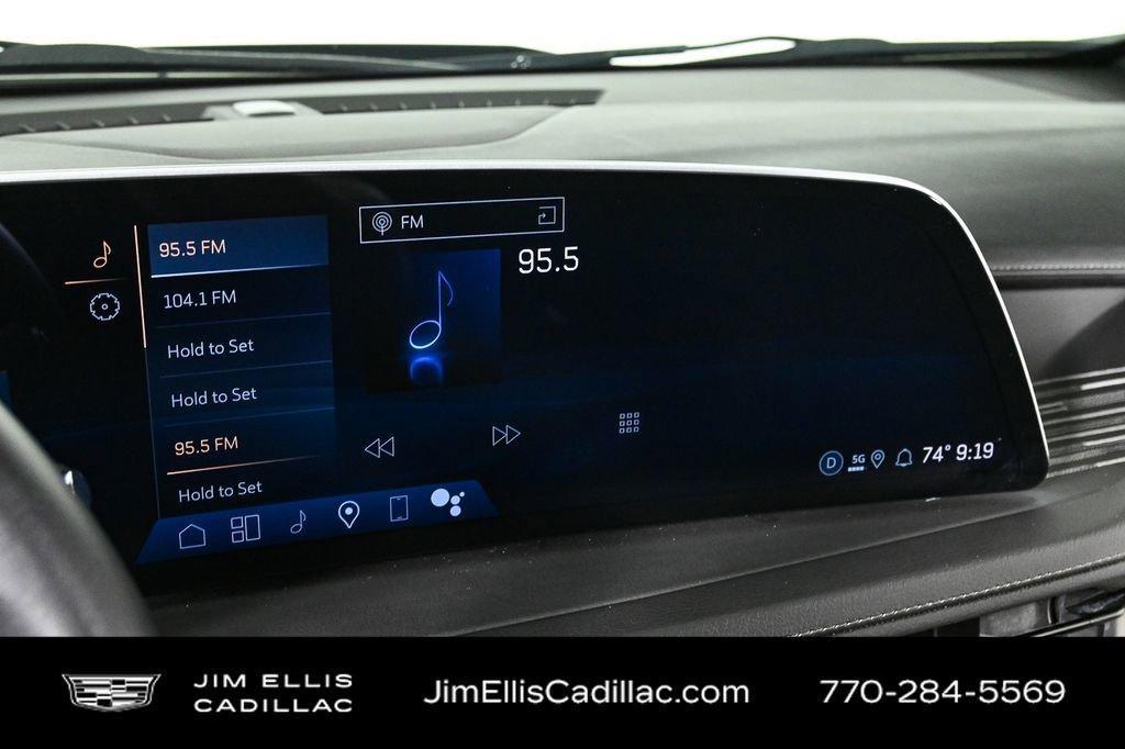 used 2025 Cadillac XT4 car, priced at $34,500