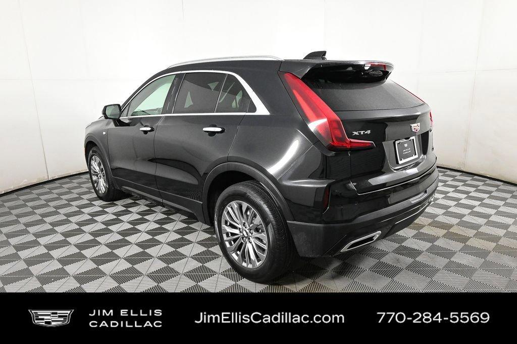 used 2025 Cadillac XT4 car, priced at $34,500