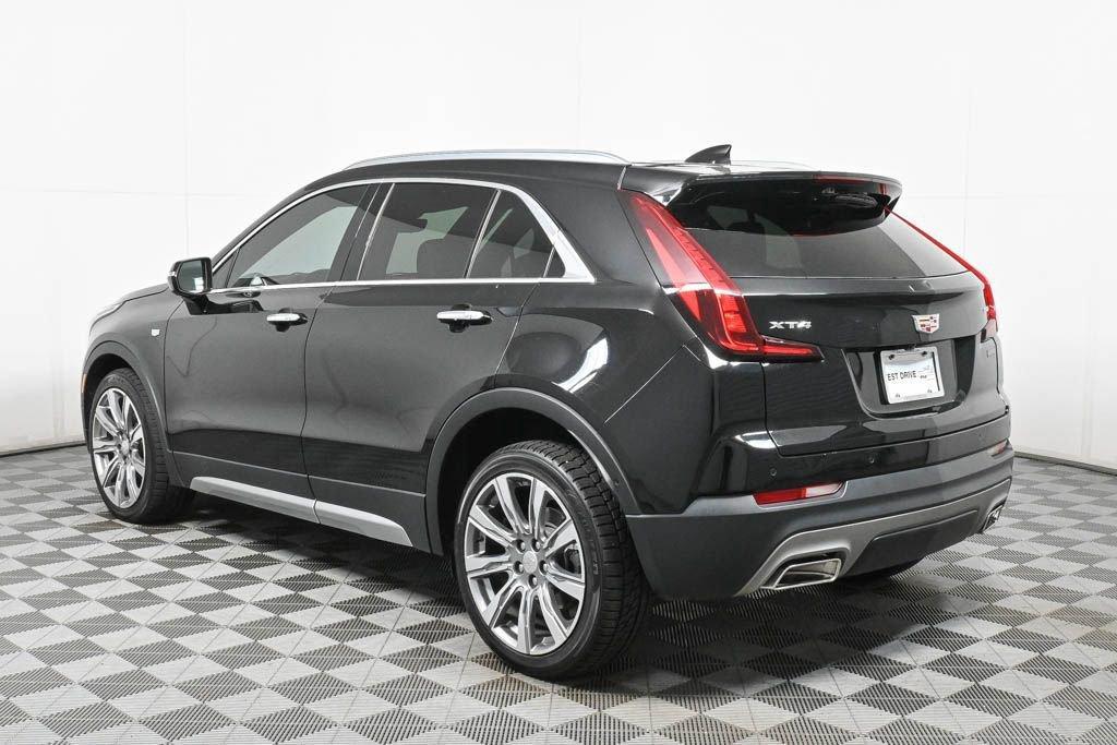 used 2022 Cadillac XT4 car, priced at $27,500