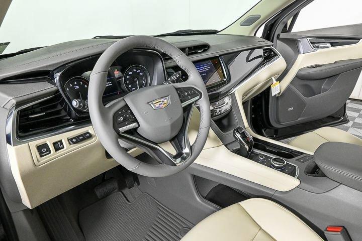 new 2025 Cadillac XT6 car, priced at $61,710