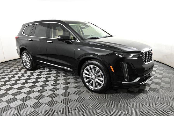 new 2024 Cadillac XT6 car, priced at $52,860