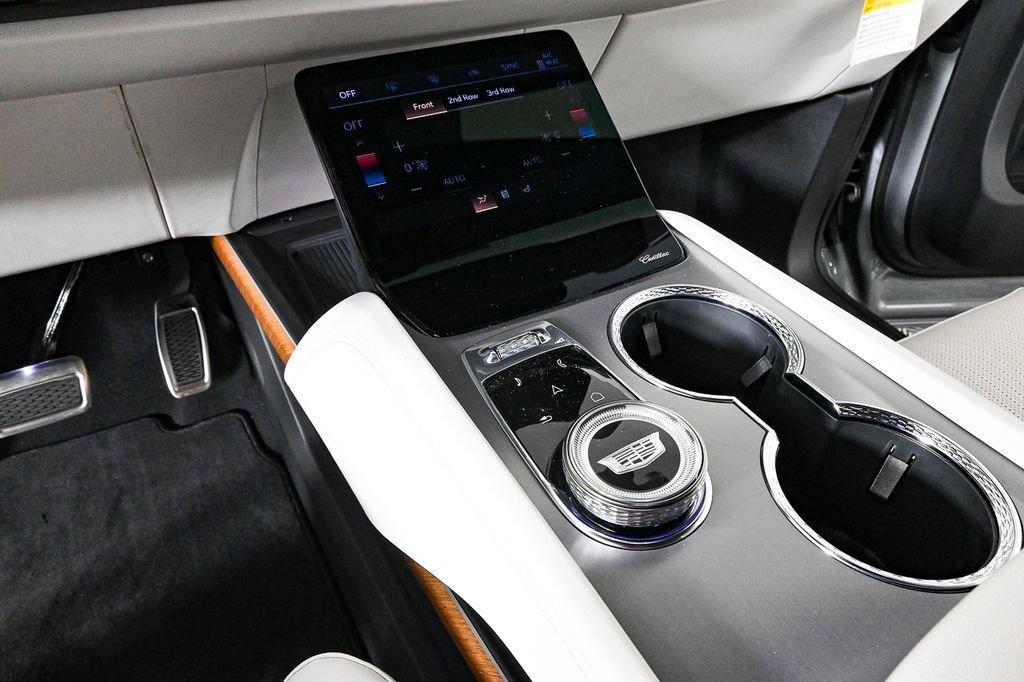 new 2026 Cadillac VISTIQ car, priced at $80,390