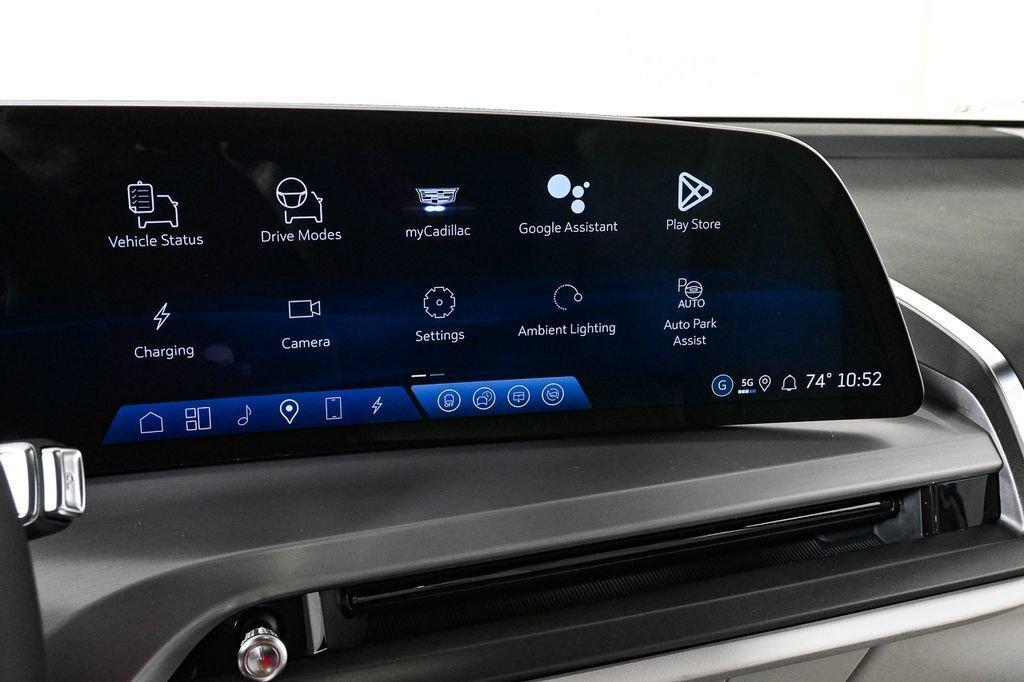 new 2026 Cadillac VISTIQ car, priced at $80,390