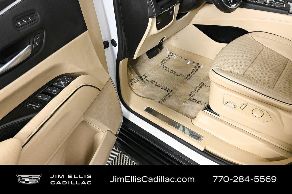 used 2023 Cadillac Escalade ESV car, priced at $65,500