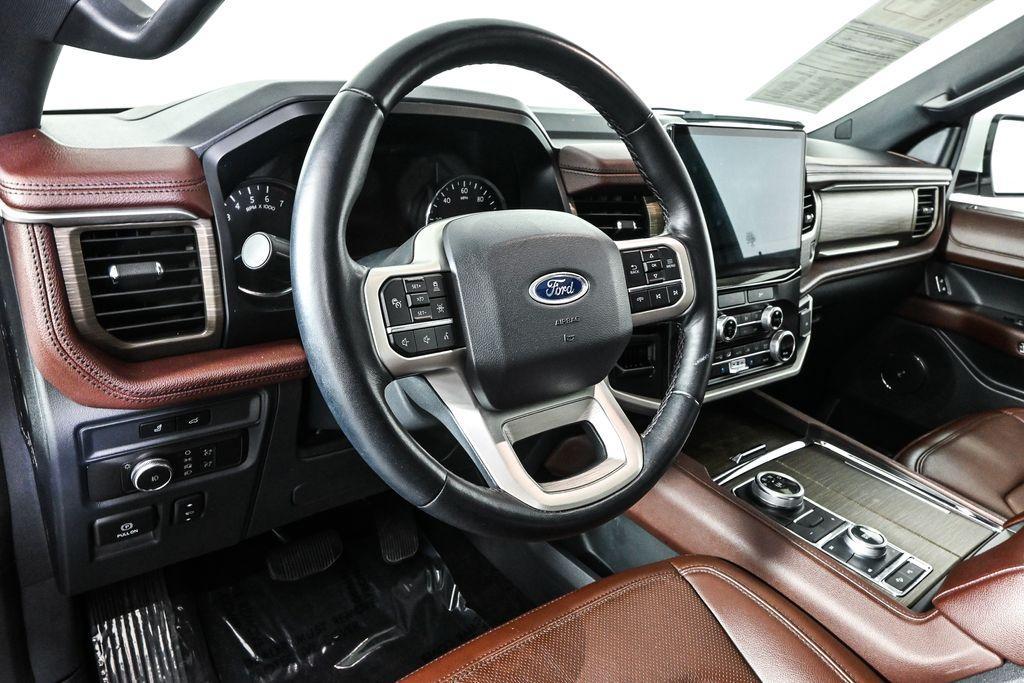 used 2022 Ford Expedition car, priced at $50,500