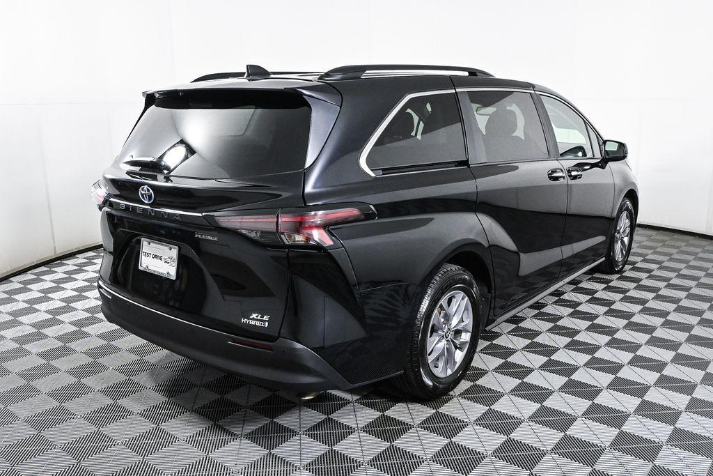 used 2023 Toyota Sienna car, priced at $46,500