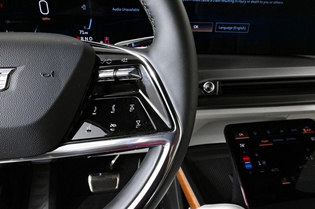 new 2026 Cadillac VISTIQ car, priced at $81,615