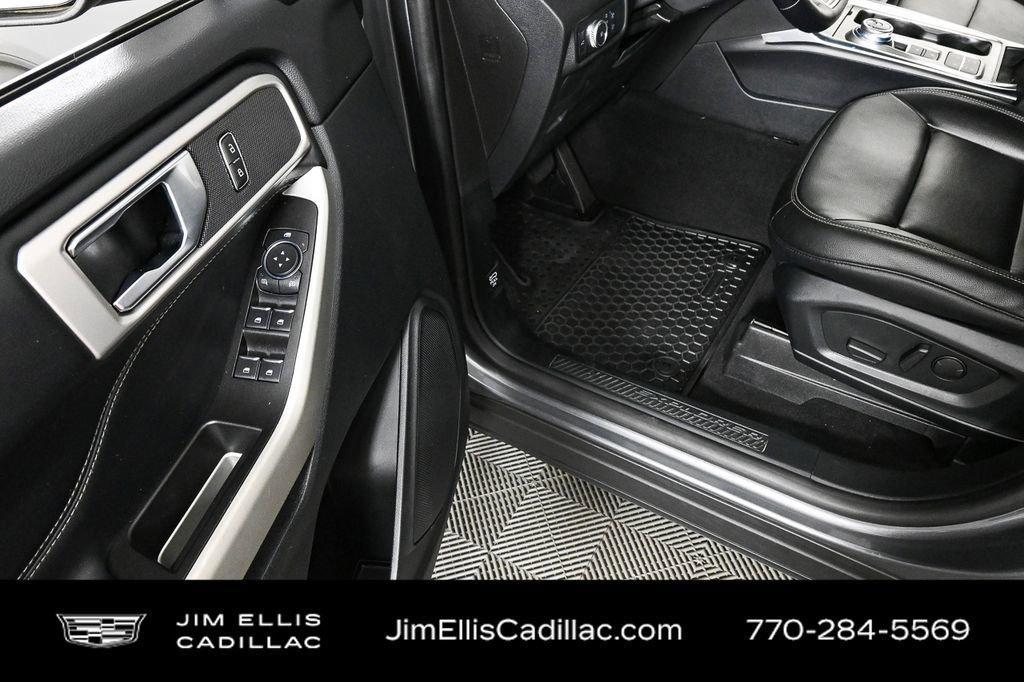 used 2021 Ford Explorer car, priced at $25,000