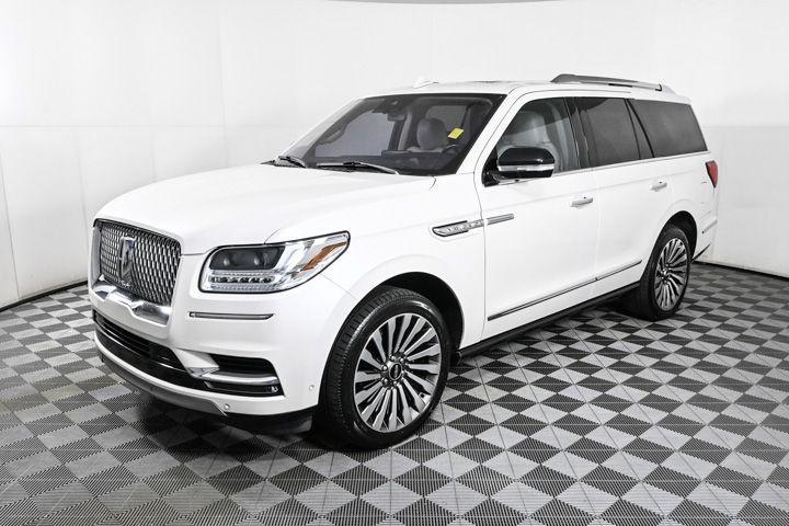 used 2019 Lincoln Navigator car, priced at $35,488