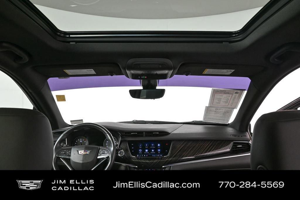 used 2022 Cadillac XT6 car, priced at $36,500